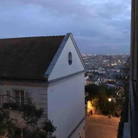 One In Montmartre *